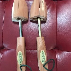 Shoe trees